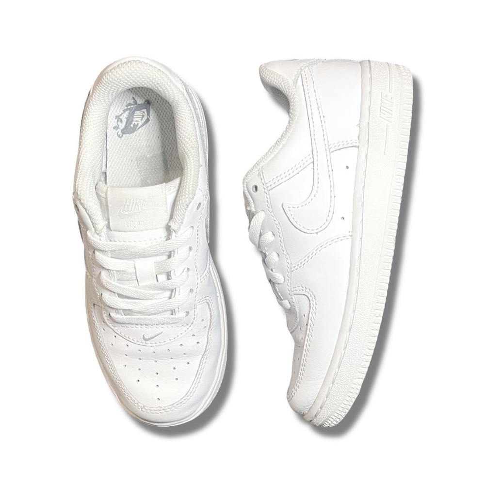 Nike Force 1 LE Triple White Sneakers (DH2925-111)